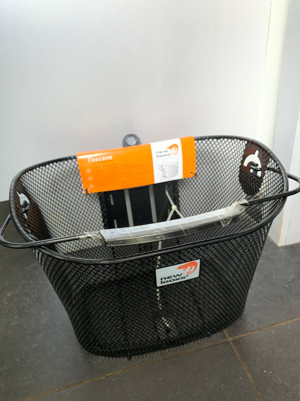 New looxs, zwart, Ophalen, Nieuw, Fietsmand, Stuurbevestiging