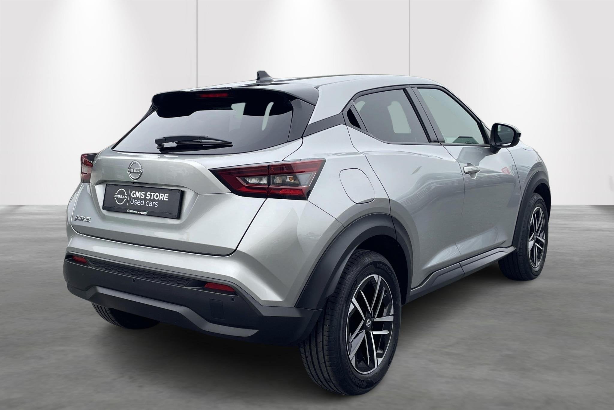 Nissan Juke 1.0 DIG-T 114 DCT N-Connecta, Auto's, Nissan, Stof, Parkeersensor, 5 zetels, 5 deurs