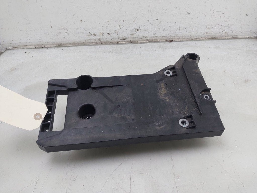 BAC A BATTERIE Volkswagen Tiguan (AD1) (|5QJ907509|), Dhr. J. Ham, Volkswagen, Administratie@autoham.nl, Utilisé