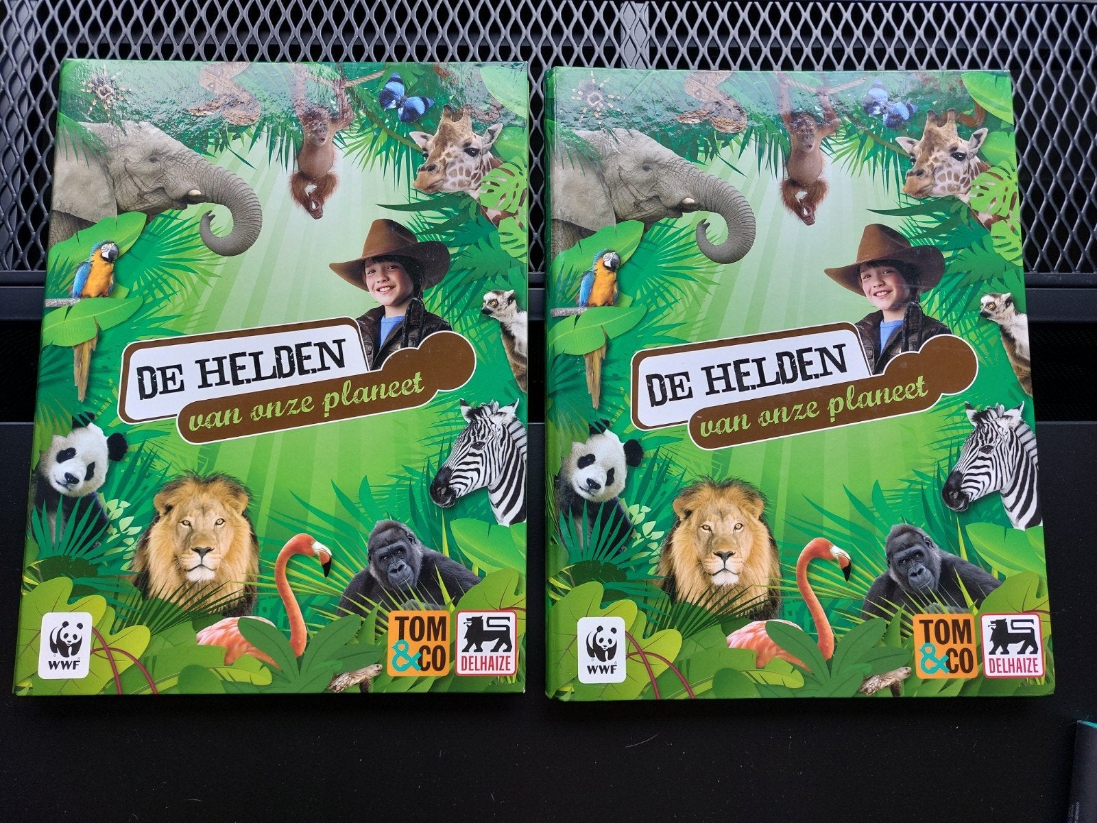 WWF kaartenboek, Boeken, Ophalen