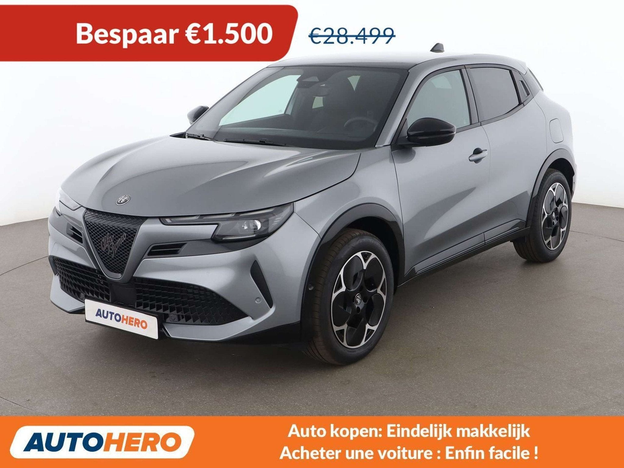 Alfa Romeo Junior 1.2 VGT Mild-Hybrid Ti (bj 2026), Auto's, Gebruikt, Zwart, 1199 cc, https://public.car-pass.be/vhr/eb476f4d-5d64-4ca3-8c79-d0788e89d5e2