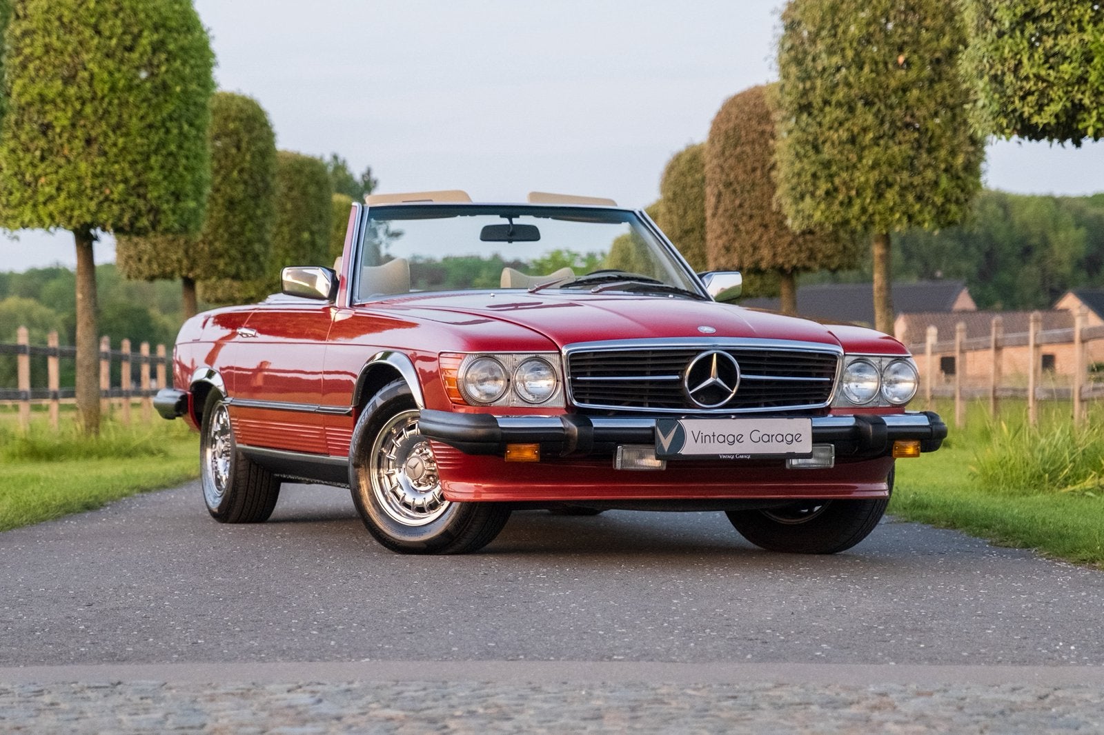Mercedes-Benz 450SL avec toit rigide - 1977, Autos, Achat, Beige, Entreprise, 2 portes