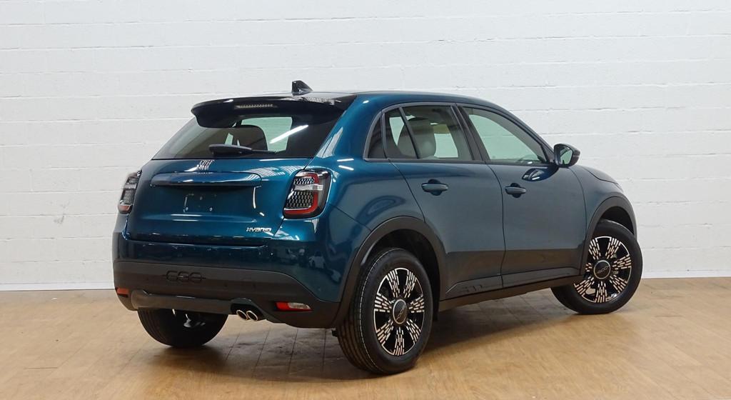 Fiat 600 1.2 Hybrid 145cv DCT Icon, Auto's, Stof, 620 kg, 5 zetels, 5 deurs