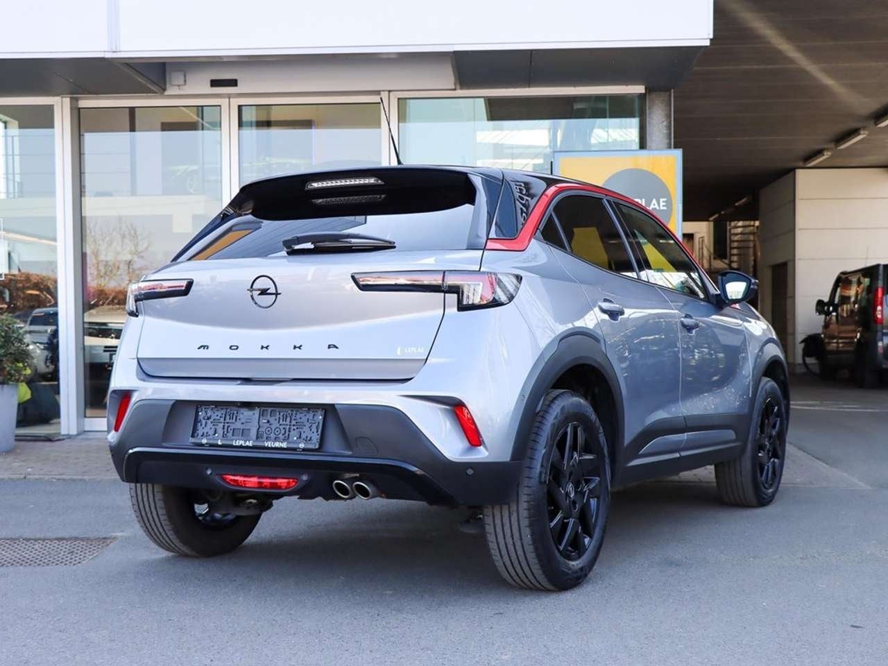 Opel Mokka GS 1.2T AT8 130PK |GPS|CAMERA|DRIVE ASSIST PLUS|, Autos, Opel, 0 kg, Argent ou Gris, Achat, Euro 6