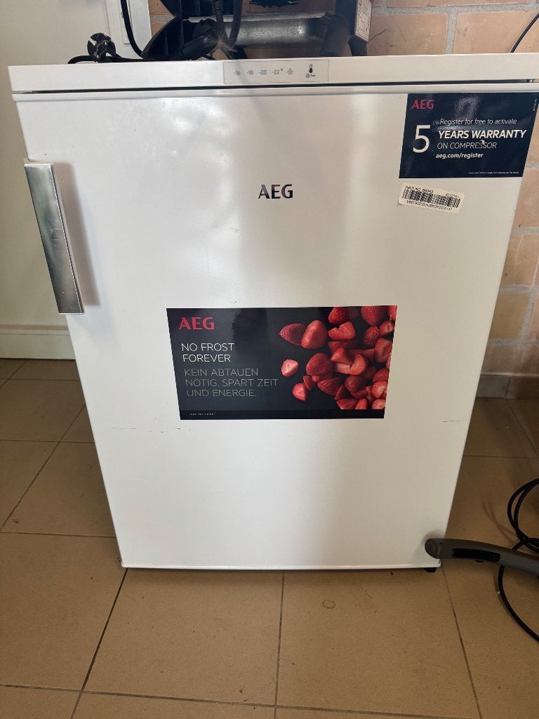 AEG tafeldiepvries no frost, Elektronische apparatuur, Vriezers en Diepvrieskisten, Gebruikt, Minder dan 85 cm, Minder dan 60 cm