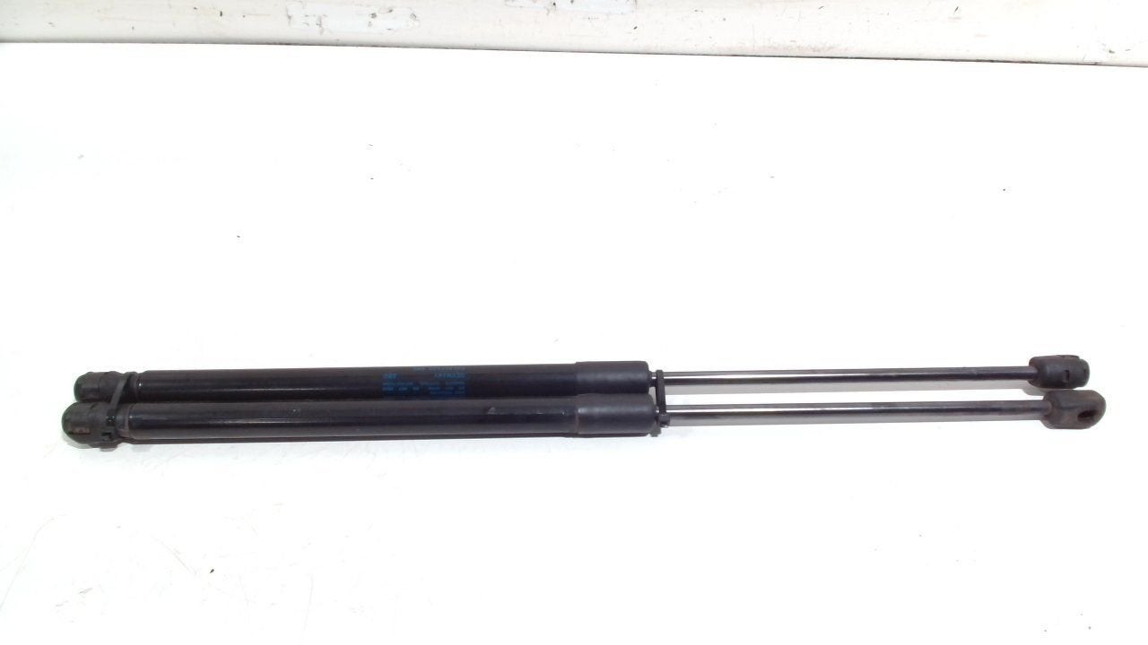Gasdrukveerset achter Skoda Fabia, Onderdelen@venauto.nl, Van der Ven Autorecycling B.V., Gebruikt, Ettenseweg 76, 4706 PB Roosendaal, The Netherlands