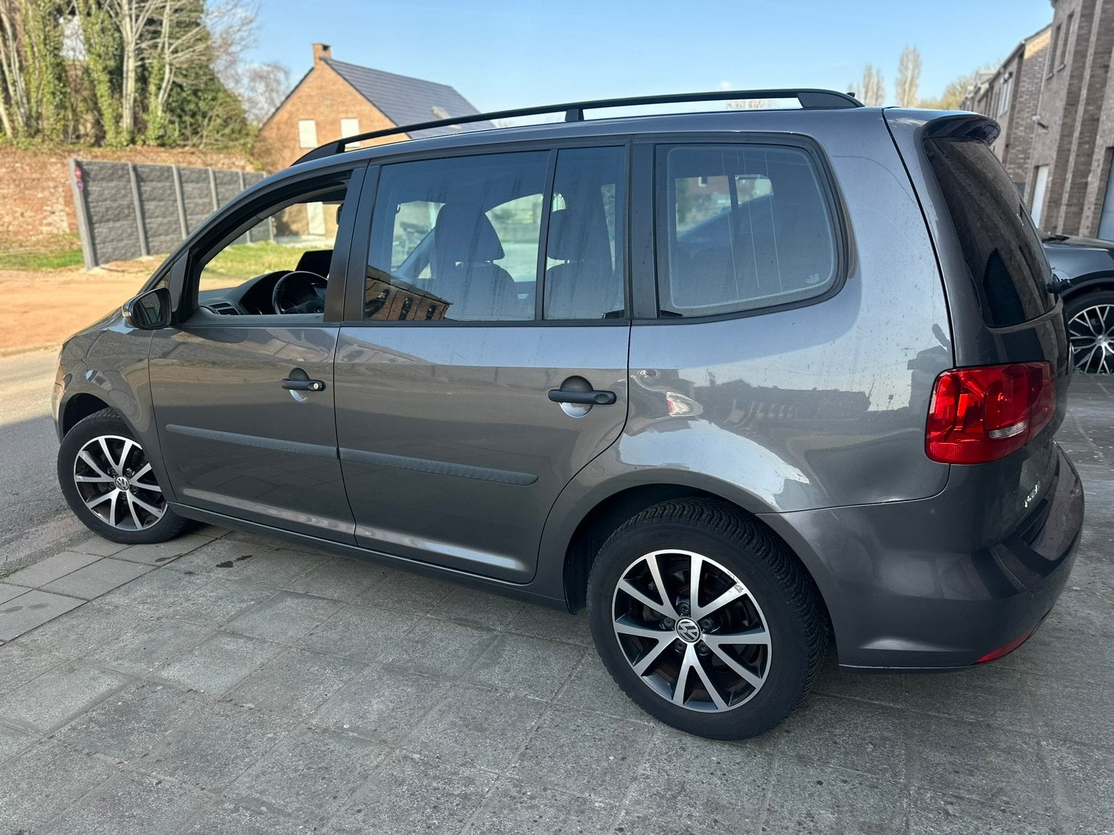 Vw Touran 7P* 1.6TDi*2014* 277.000km* en Palencia España, Euro 5, Monovolume, 4 cilinders, 1600 cc