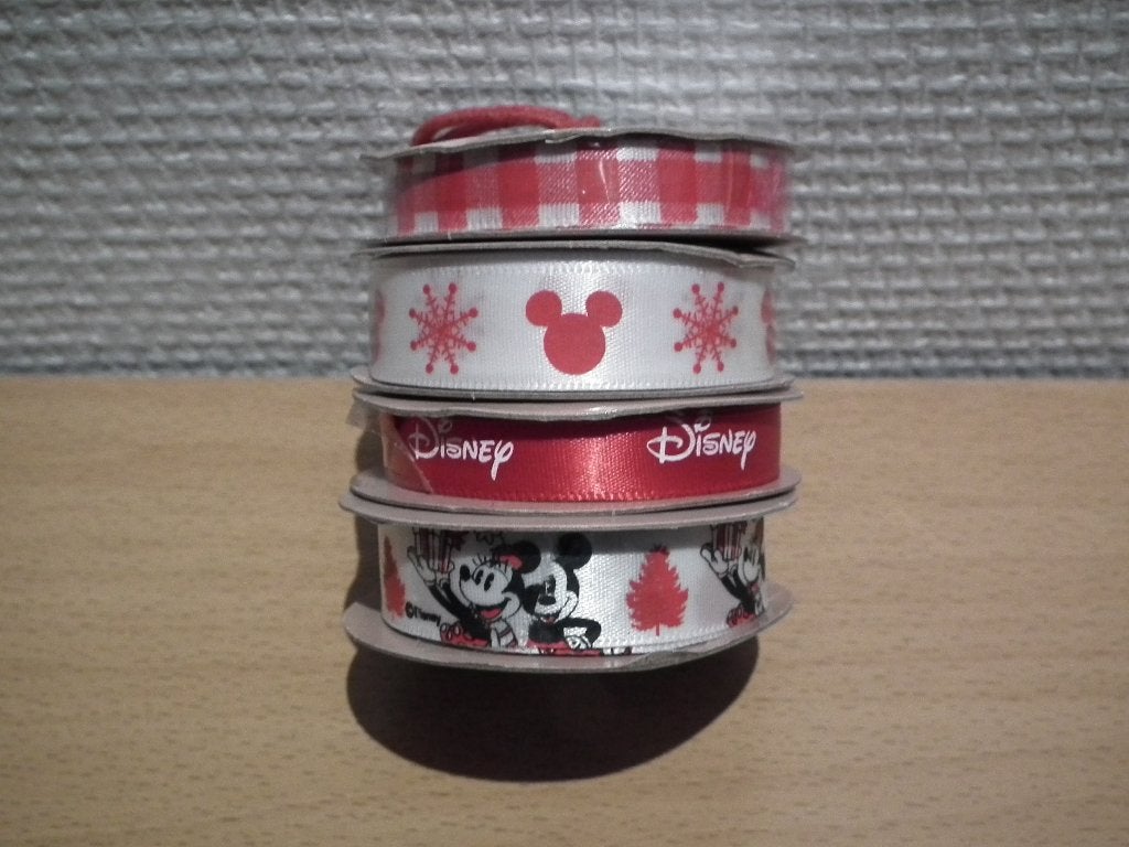 Ruban de Noël. Disney Mickey (Primark), Envoi, Comme neuf