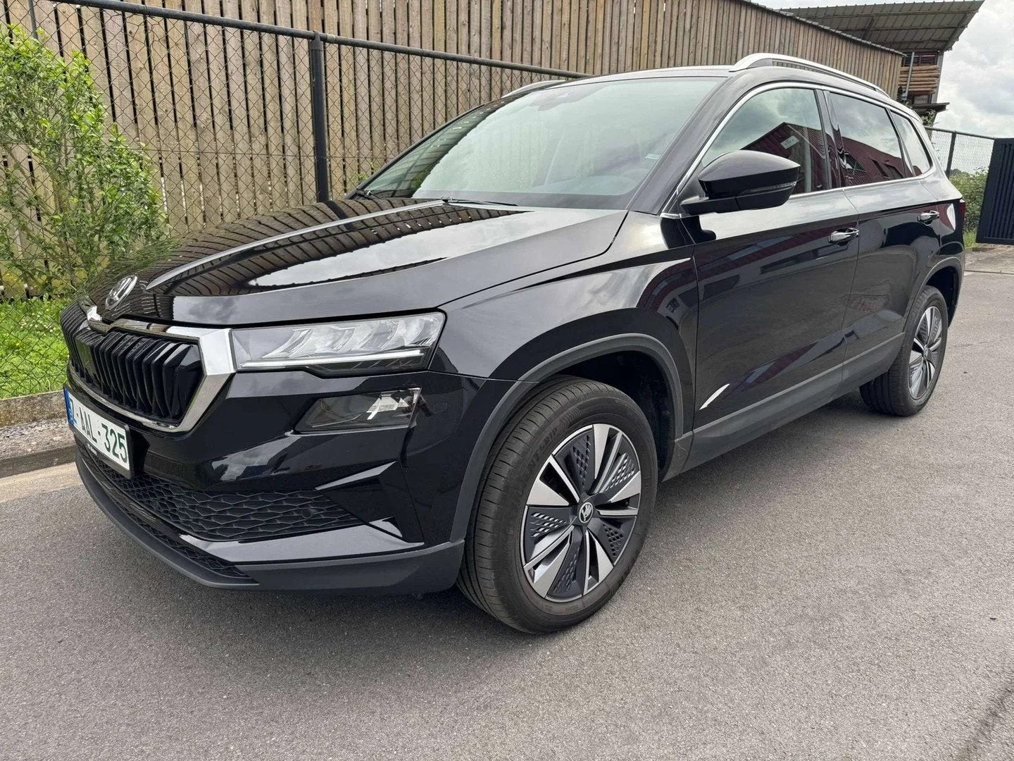 Skoda Karoq Karoq 1.5 TSI 150 DSG Selection (bj 2025), Auto's, Automaat, Stof, 4 cilinders, Zwart