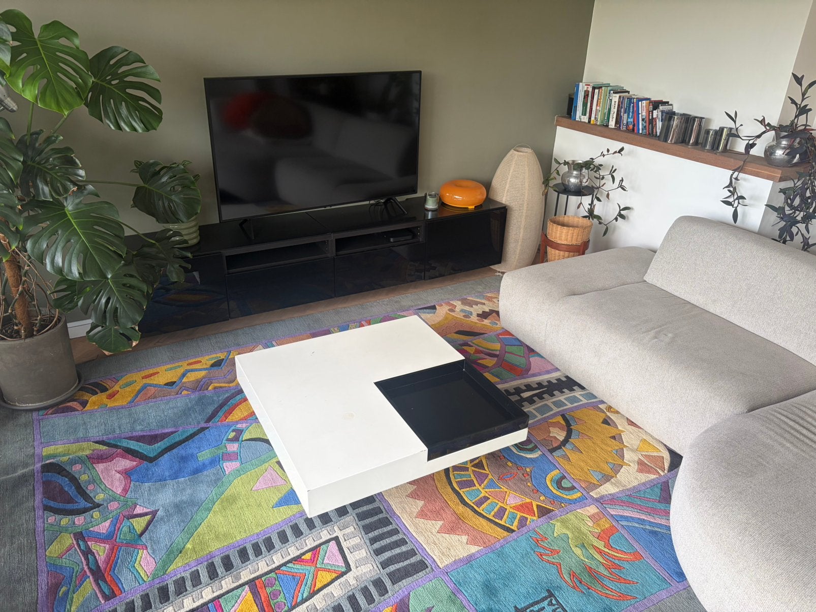 Salontafel, Ophalen, Kunststof, Gebruikt, 50 tot 100 cm