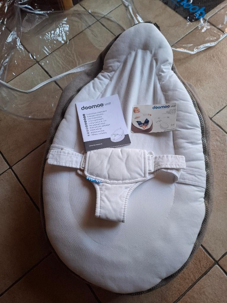transat pouf doomoo évolutif, Enlèvement, Utilisé, Autres marques, Avec ceinture(s)