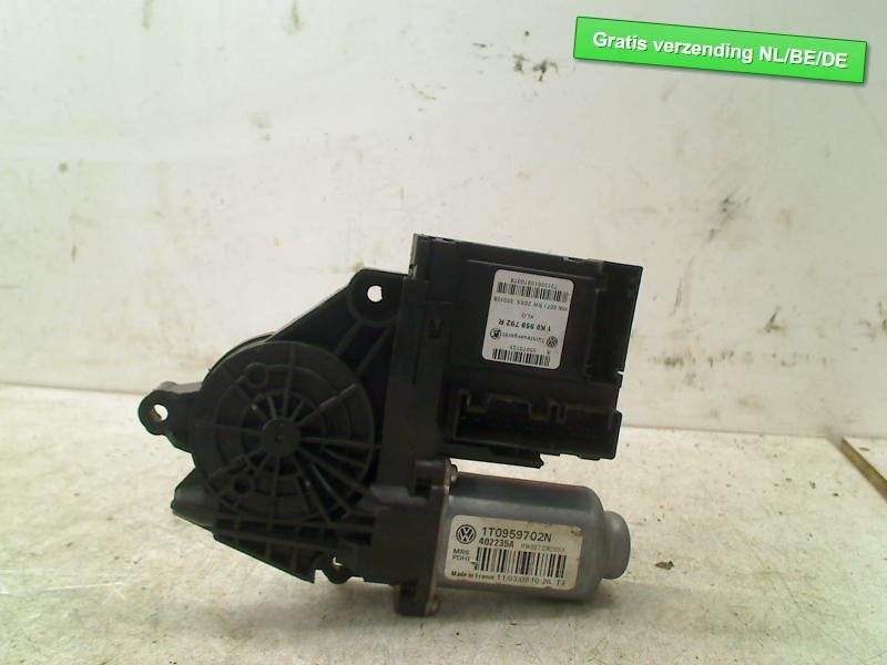 MOTEUR LEVE VITRE ELECTRIQUE AVANT DROIT Touran (1T1 / T2), Volkswagen, Volkswagen AG, Utilisé, Kundenbetreuung@volkswagen.de