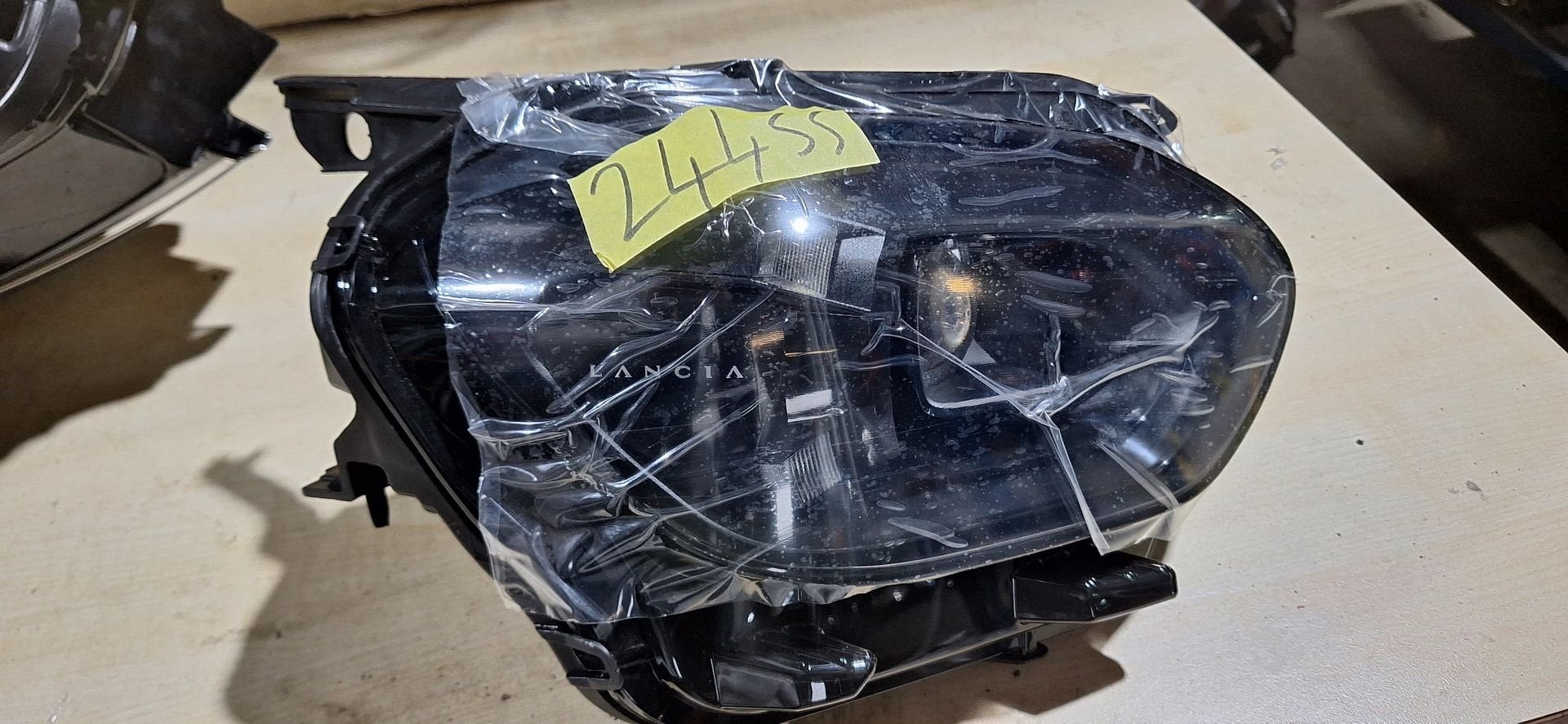 Lancia Ypsilon Headlight/headlamp 9850750480  244SS, Autos : Divers, Enlèvement ou Envoi, -, -, -
