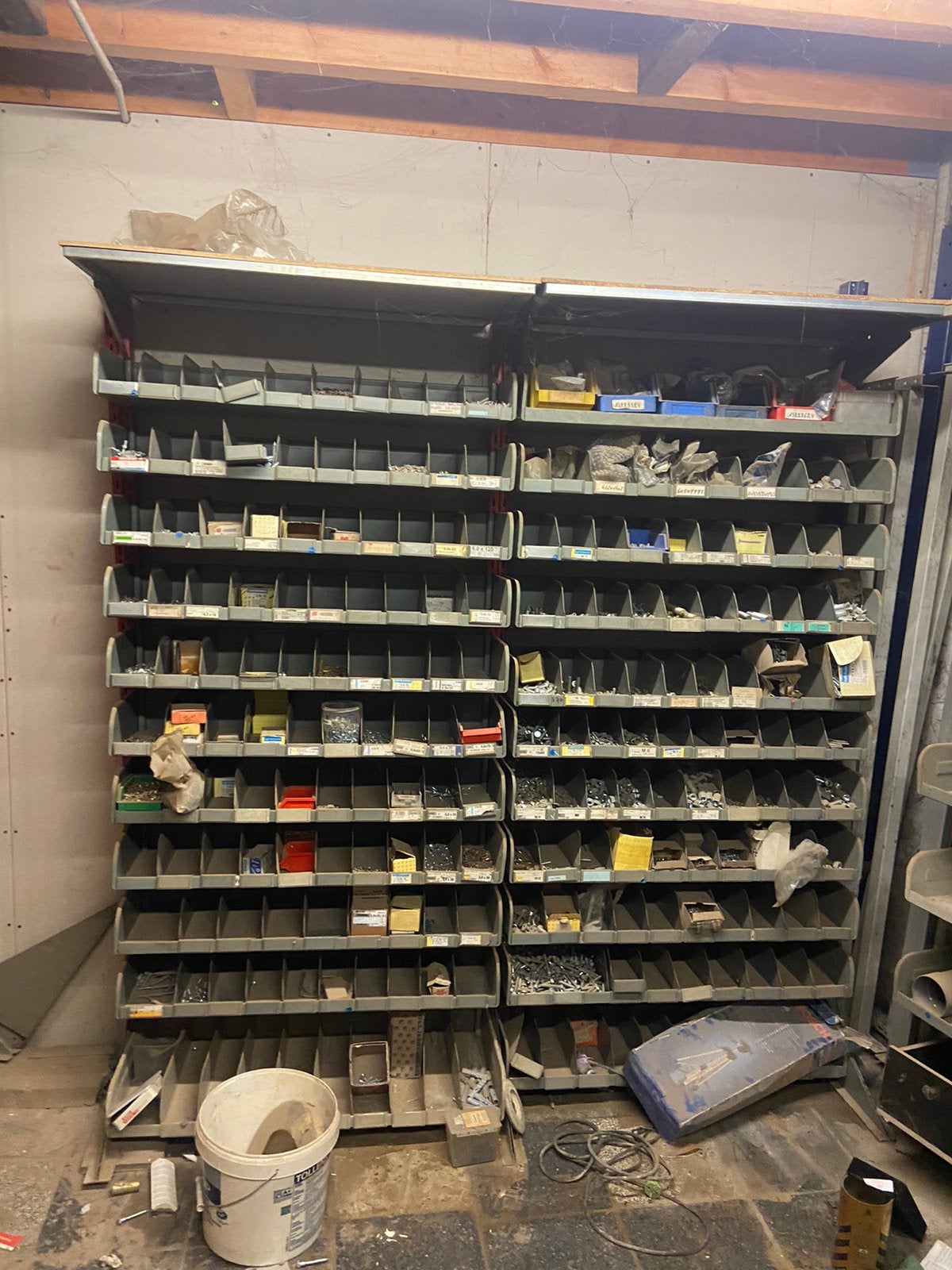 Rayon de rangement, Articles professionnels, Enlèvement