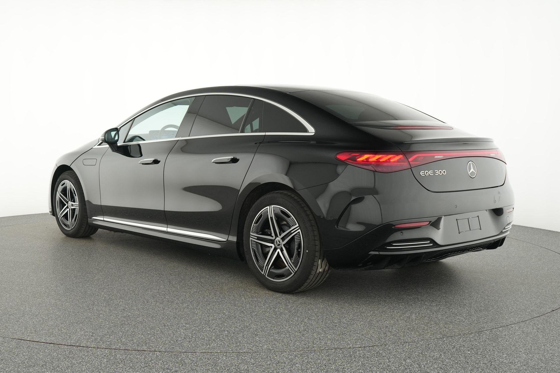 Mercedes-Benz EQE-Klasse 300 Berline AMG Line | Panoramisch, Achat, Entreprise, Entretenue par le concessionnaire, 96 kWh