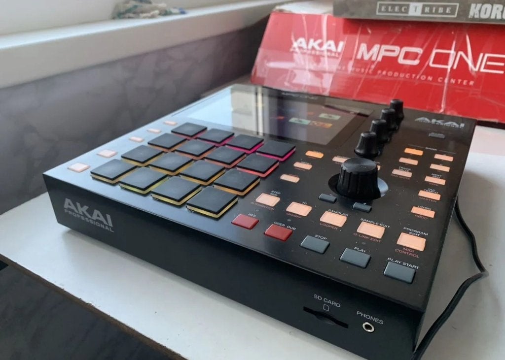 Akai MPC One, Muziek en Instrumenten, Ophalen of Verzenden, Zo goed als nieuw
