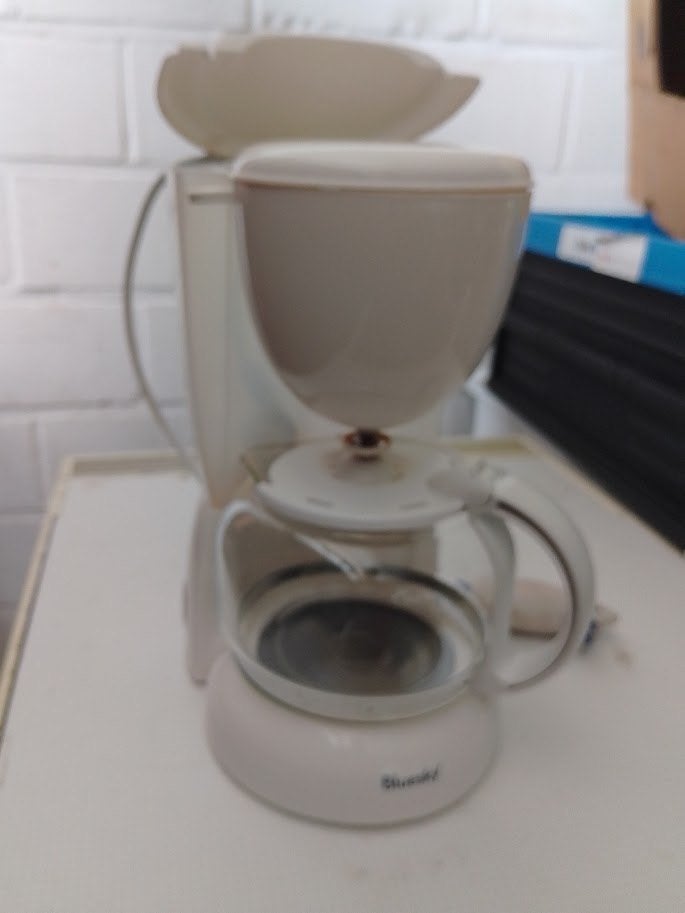 koffiezetapparaat, Afneembaar waterreservoir, Gebruikt, Gemalen koffie, Koffiemachine