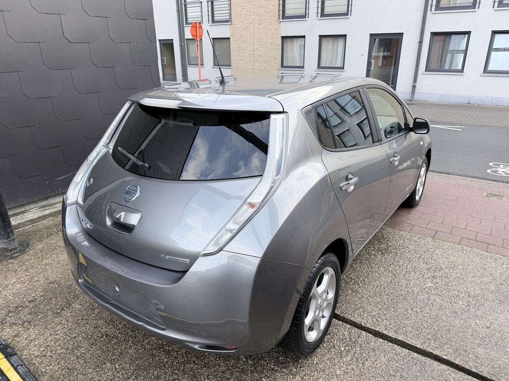 Nissan Leaf 30 kWh Tekna Edition | 360 Camera | Navigatie, Automaat, Stof, Gebruikt, Overige kleuren