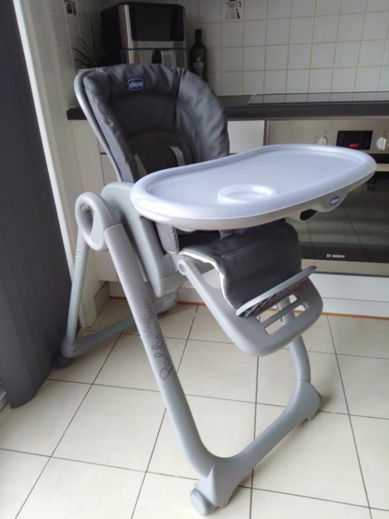 Kinderstoel Chicco Polly Magic, Ophalen, Zo goed als nieuw, Gordel(s)
