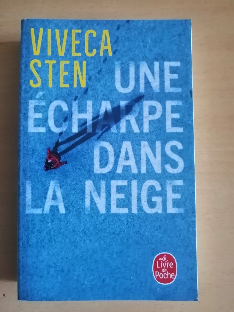 Une écharpe dans la neige de Viveca Sten, Enlèvement ou Envoi