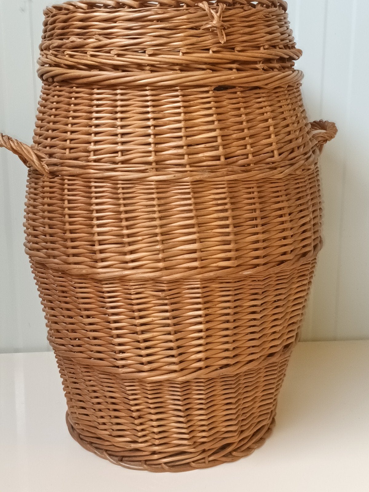 Vintage Rieten Wasmand / Opbergmand met Deksel, ###, Gevlochten, Mand, Ophalen of Verzenden