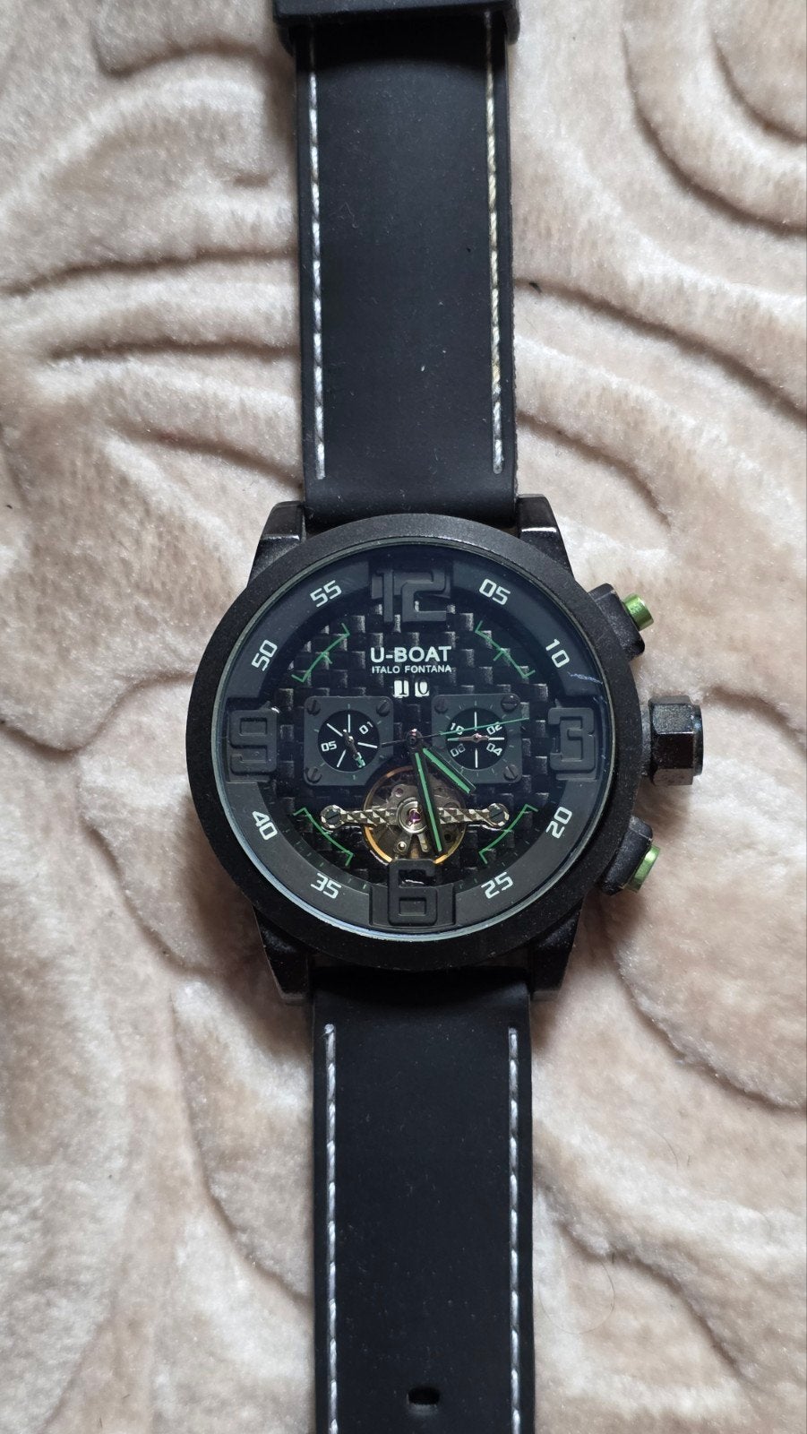 Montre automatique Homme Black and Green, Enlèvement