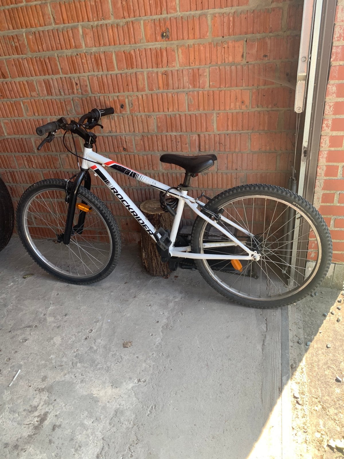 Rockrider Mountainbike – Wit, Ophalen, 24 inch of meer, Gebruikt, Velgrem