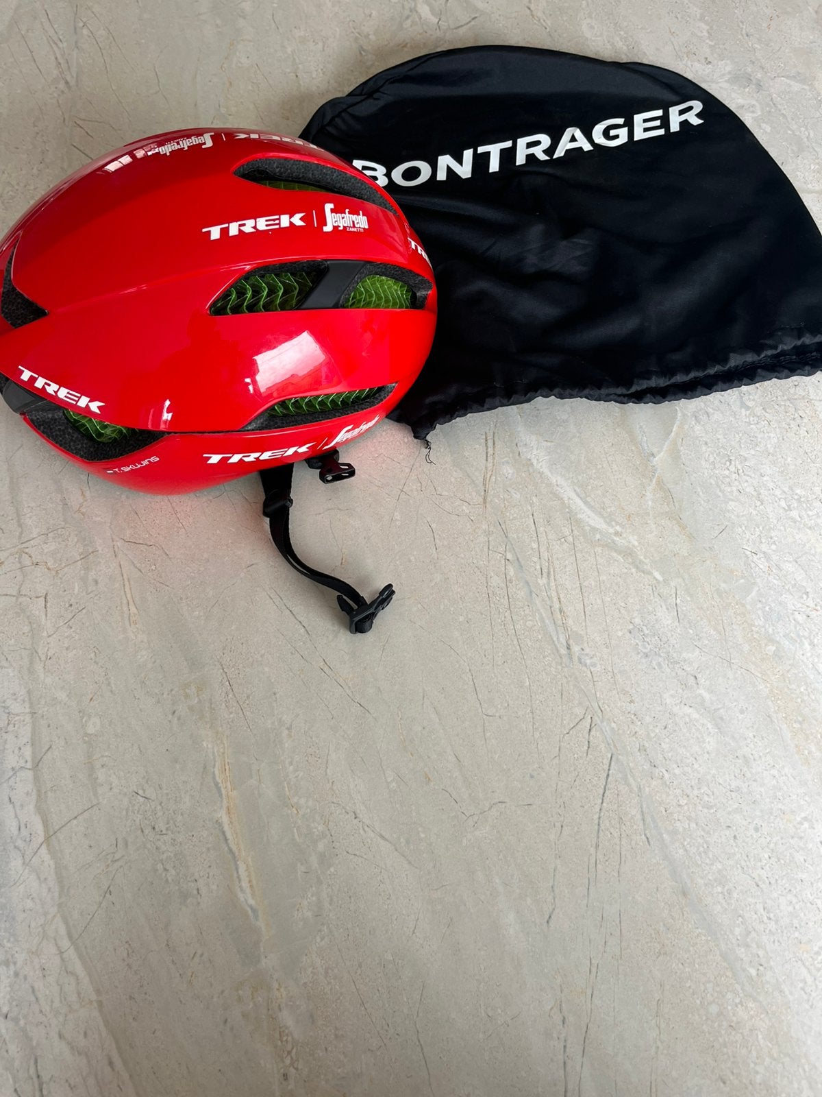 Bontrager XXX WaveCel helm gedragen door Tom Skujinš, Fietsen en Brommers, Ophalen of Verzenden, Zo goed als nieuw, M, Heer of Dame