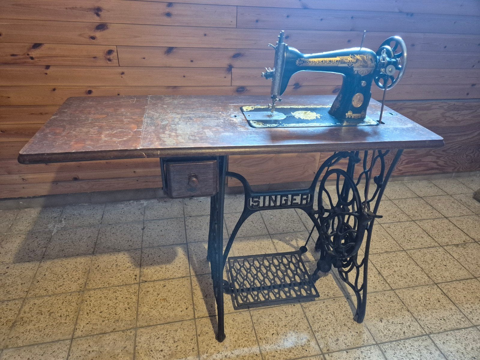 Antieken Singer naaimachine met toebehoren, Antiek en Kunst, Ophalen