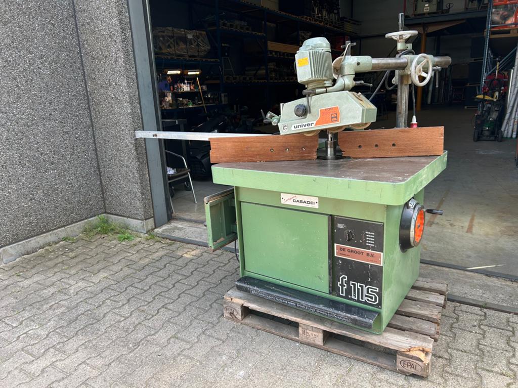 Casadei F115 freesmachine, Doe-het-zelf en Bouw, Gereedschap | Zaagmachines, Ophalen, Zo goed als nieuw