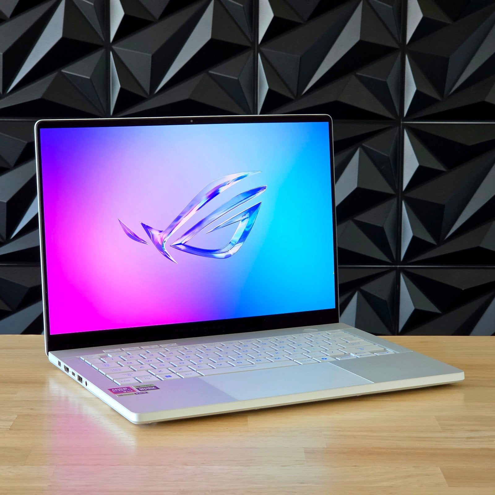 Asus Zephyrus G14 (RTX 5070Ti + 32GB RAM), Computers en Software, Met videokaart, 32 GB, 14 inch, Ophalen of Verzenden