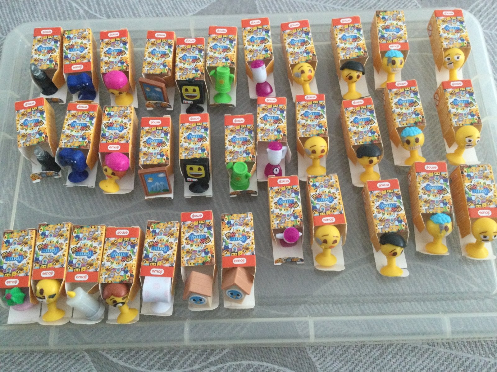 Emoji’s Aldi, Verzamelen, Aldi, Ophalen