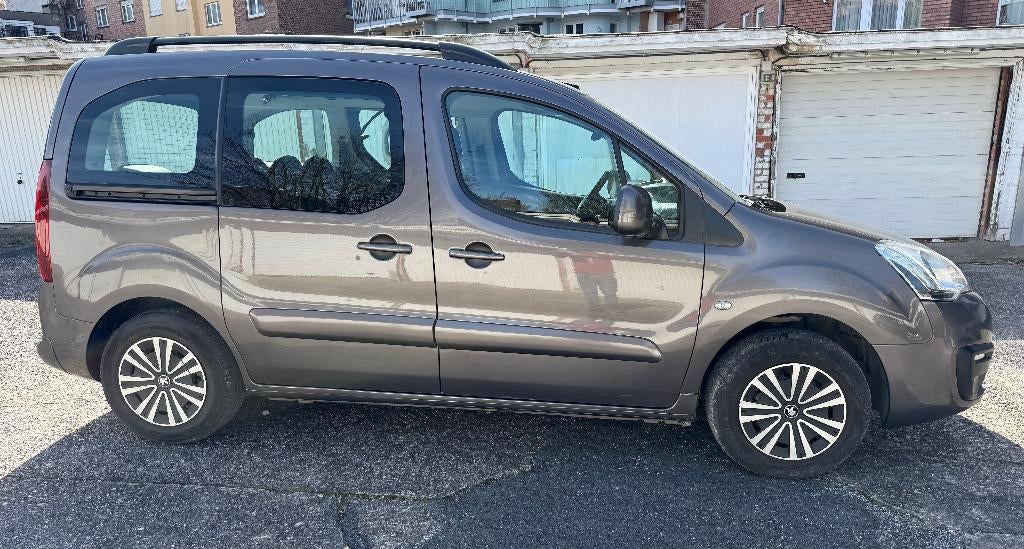 Peugeot Partner 1.6BlueHDI 2016  CLIMATISATION, 90 kW, Argent ou Gris, Achat, Euro 6