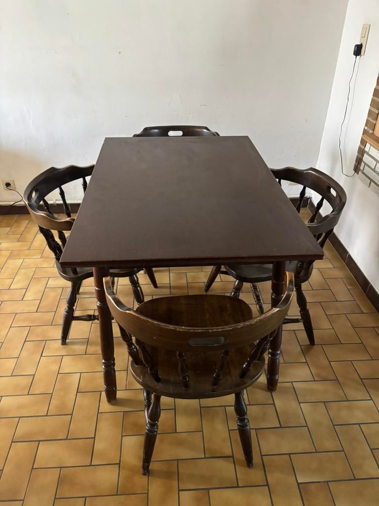 Table et chaises de bar, Maison & Meubles, Tables | Tables à manger, 100 à 150 cm, Quatre personnes, Enlèvement, Utilisé