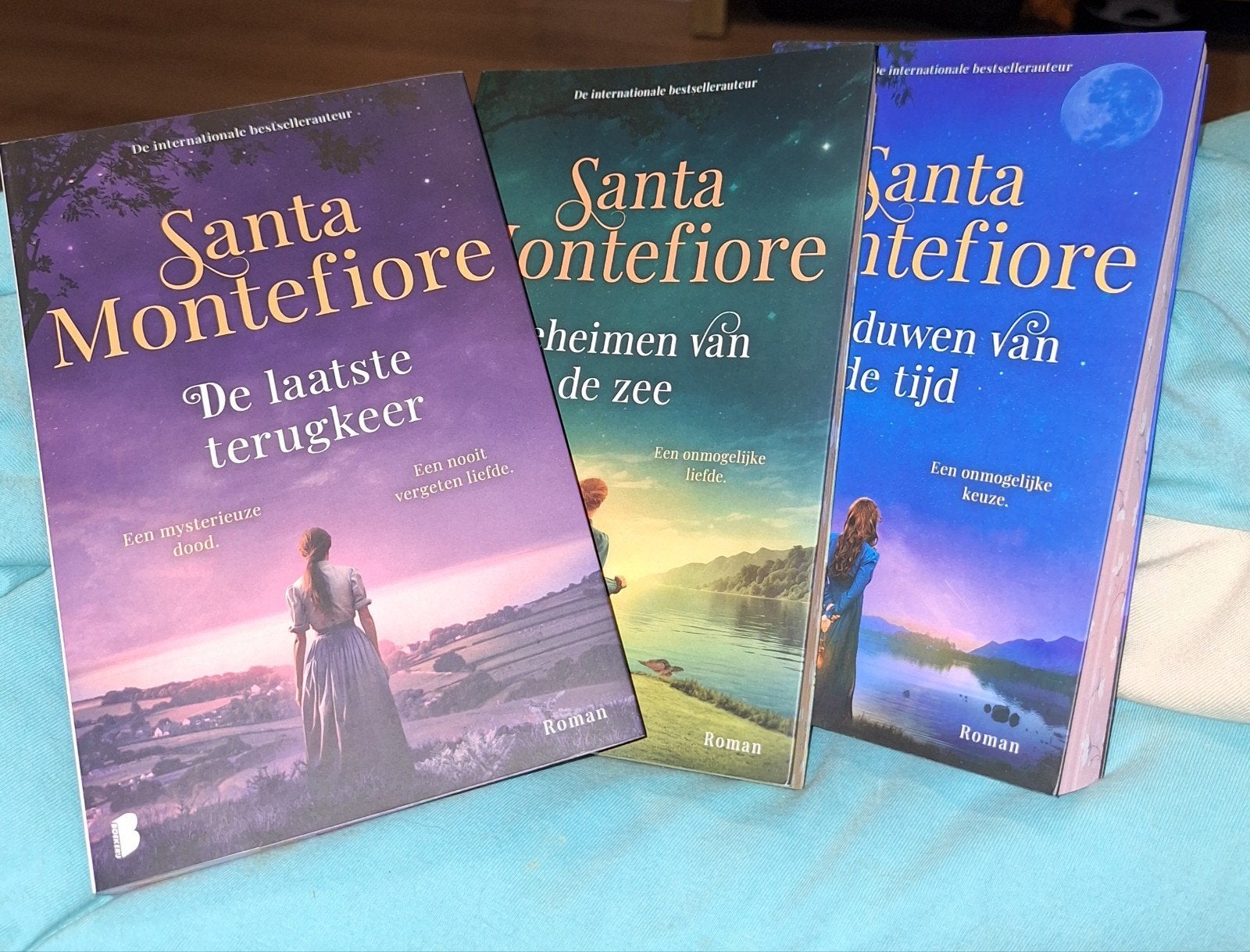 Santa Montefiore trilogie complete serie 3 boeken, Ophalen