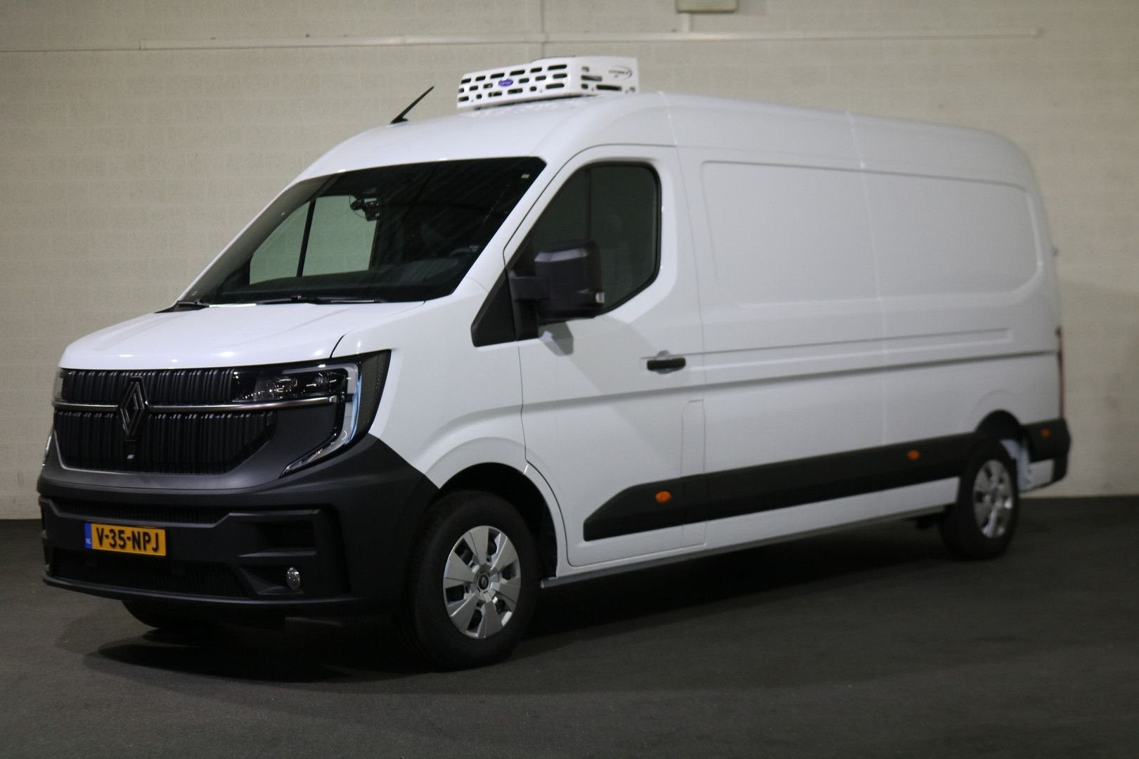 Renault Master 2.0 dCi 130pk L3 H2 Koelwagen, Auto's, Bestelwagens en Lichte vracht, Renault, Wit, 221 g/km, Te koop