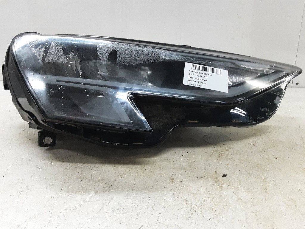 KOPLAMP RECHTS Audi A3 Sportback (8YA) (8Y0941012), Gebruikt, Audi