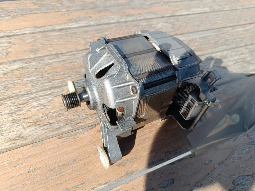 motor wasmachine bosh 00145678, Ophalen, Gebruikt
