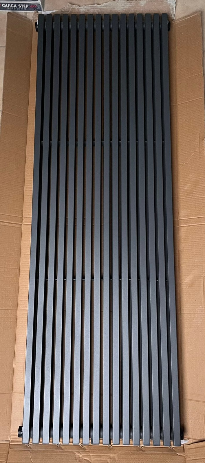 Vierkant tubes design radiator 3480W, Doe-het-zelf en Bouw, Verwarming en Radiatoren, Ophalen, Hoog rendement (Hr), Radiator, Nieuw