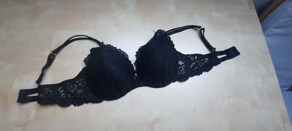 BH's dames maat 85C - 4 stuks., Vêtements | Femmes, Sous-vêtements & Lingerie, Onbekend, Enlèvement, Noir, Soutien-gorge