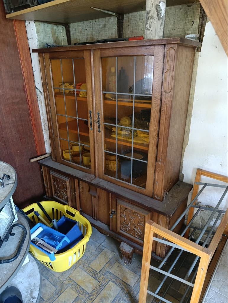 Vitrine kast gratis, Antiek en Kunst, Ophalen