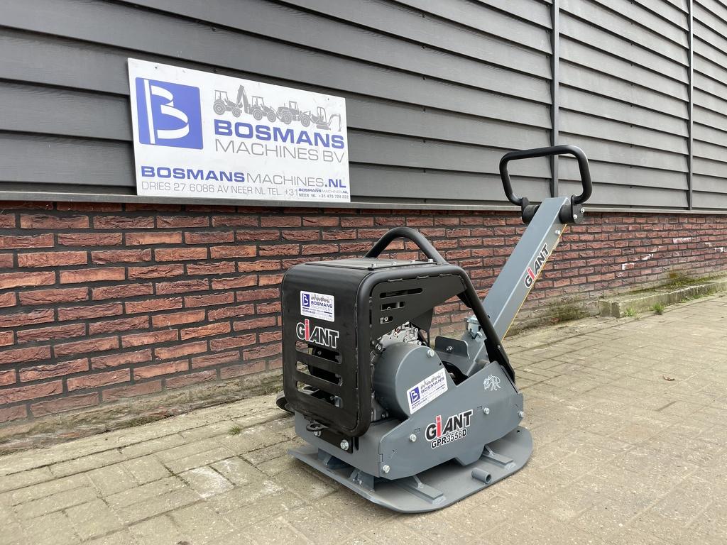 Giant GPR3558D trilplaat NIEUW, Articles professionnels, Machines & Construction | Autre, Tobroco, Info@tobroco.nl, Sprendlingenstraat 57
5061 KM  Oisterwijk, NL