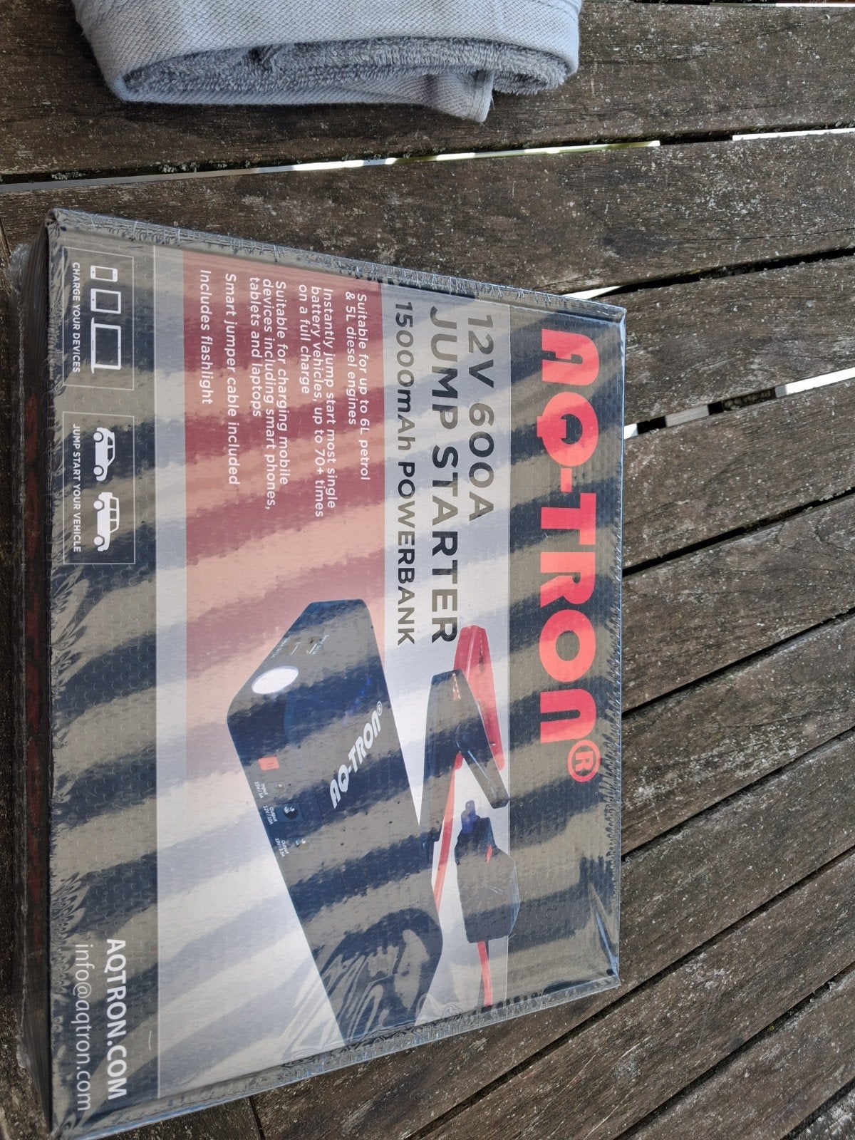 aq tron 12v 600 a jump starter, Enlèvement