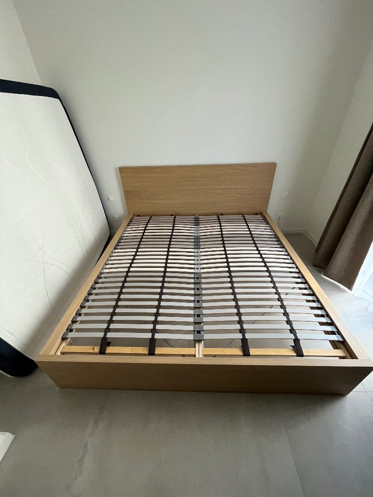 Cadre de lit MALM 180x200 + Sommier + Matelas, Maison & Meubles, Beige, Comme neuf, Enlèvement, 180 cm