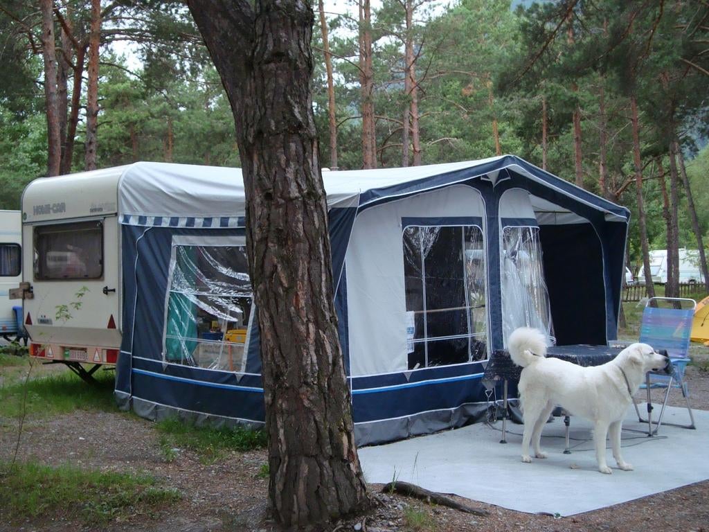 Goed onderhouden caravan met grote voortent. Homecar bj 1994, Caravans en Kamperen, Caravans, Home-car, Gascomfoor, Particulier