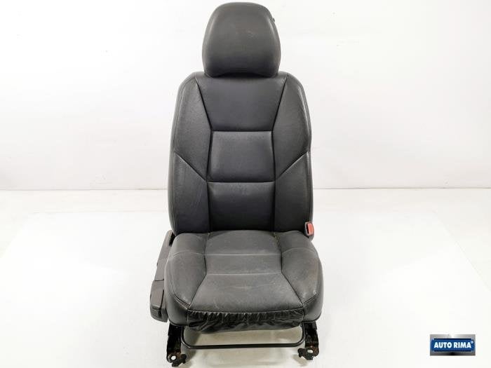 Siège droit d'un Volvo V70, -, 3 mois de garantie, -, -