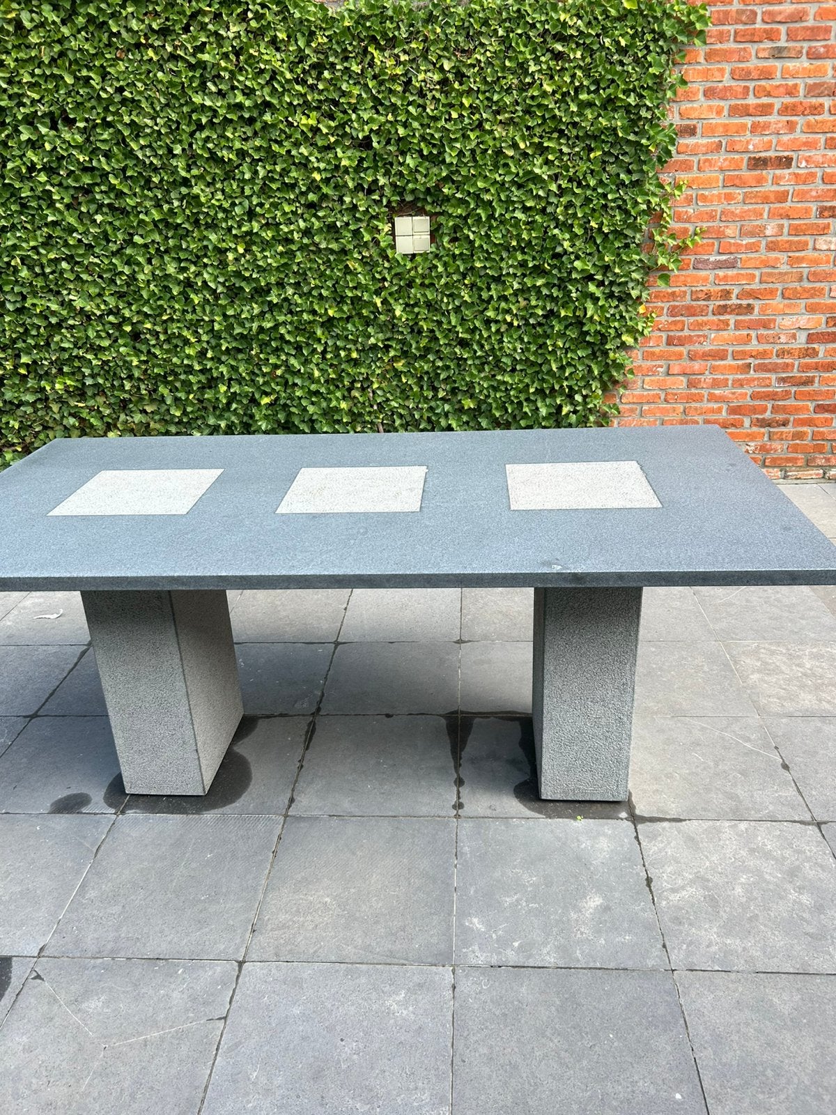 Arduinen tuintafel, Ophalen, Zo goed als nieuw