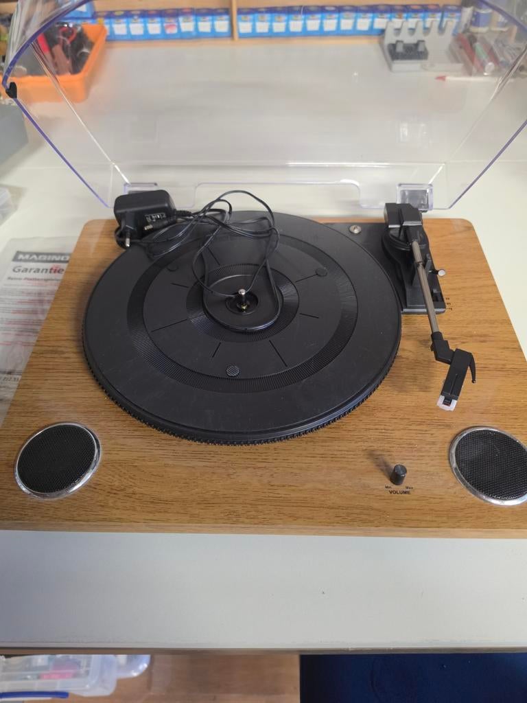 Tourne-disque Silvercrest, Enlèvement, Tourne-disque