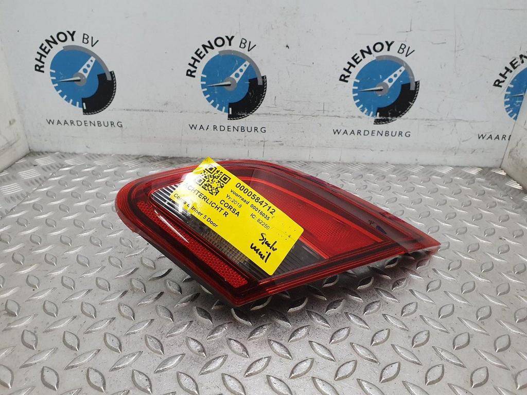OPEL CORSA Corsa E ACHTERLICHT R 2018, Auto-onderdelen, Ophalen of Verzenden, Gebruikt, Stiba lid