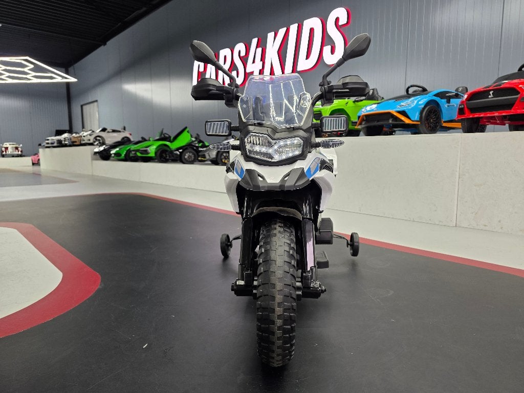 Kindermotor BMW F850 politie - rubberen banden - zwaailicht, Kinderen en Baby's, Ophalen of Verzenden, Afstandsbediening